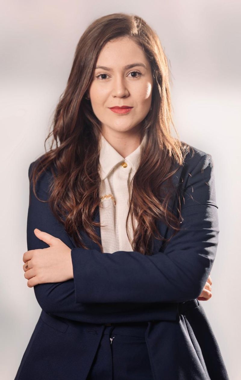 Olívia Aparecida Inocêncio de Oliveira