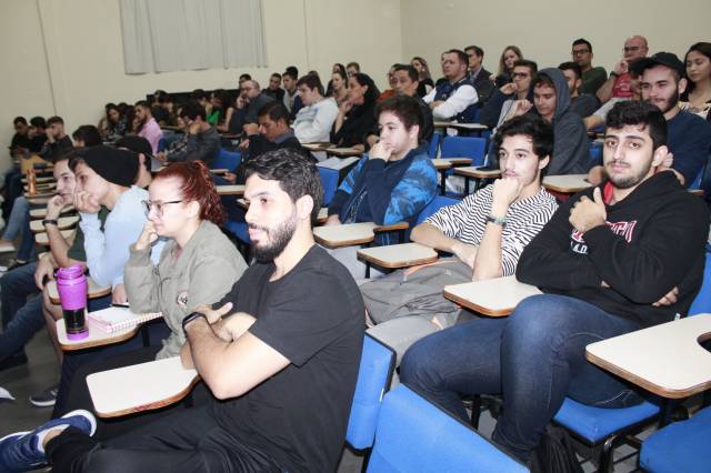 Lançamento da Revista Científica da Faculdade ALFA Umuarama