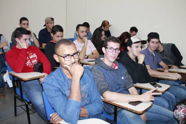 Lançamento da Revista Científica da Faculdade ALFA Umuarama