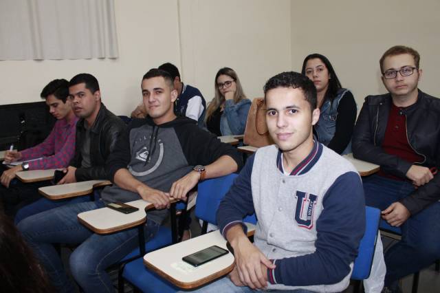 Lançamento da Revista Científica da Faculdade ALFA Umuarama