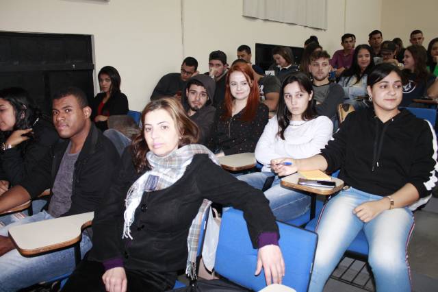 Lançamento da Revista Científica da Faculdade ALFA Umuarama