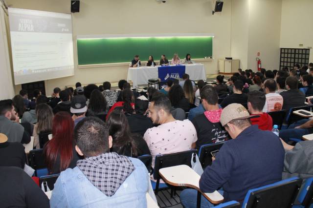 Lançamento da Revista Científica da Faculdade ALFA Umuarama